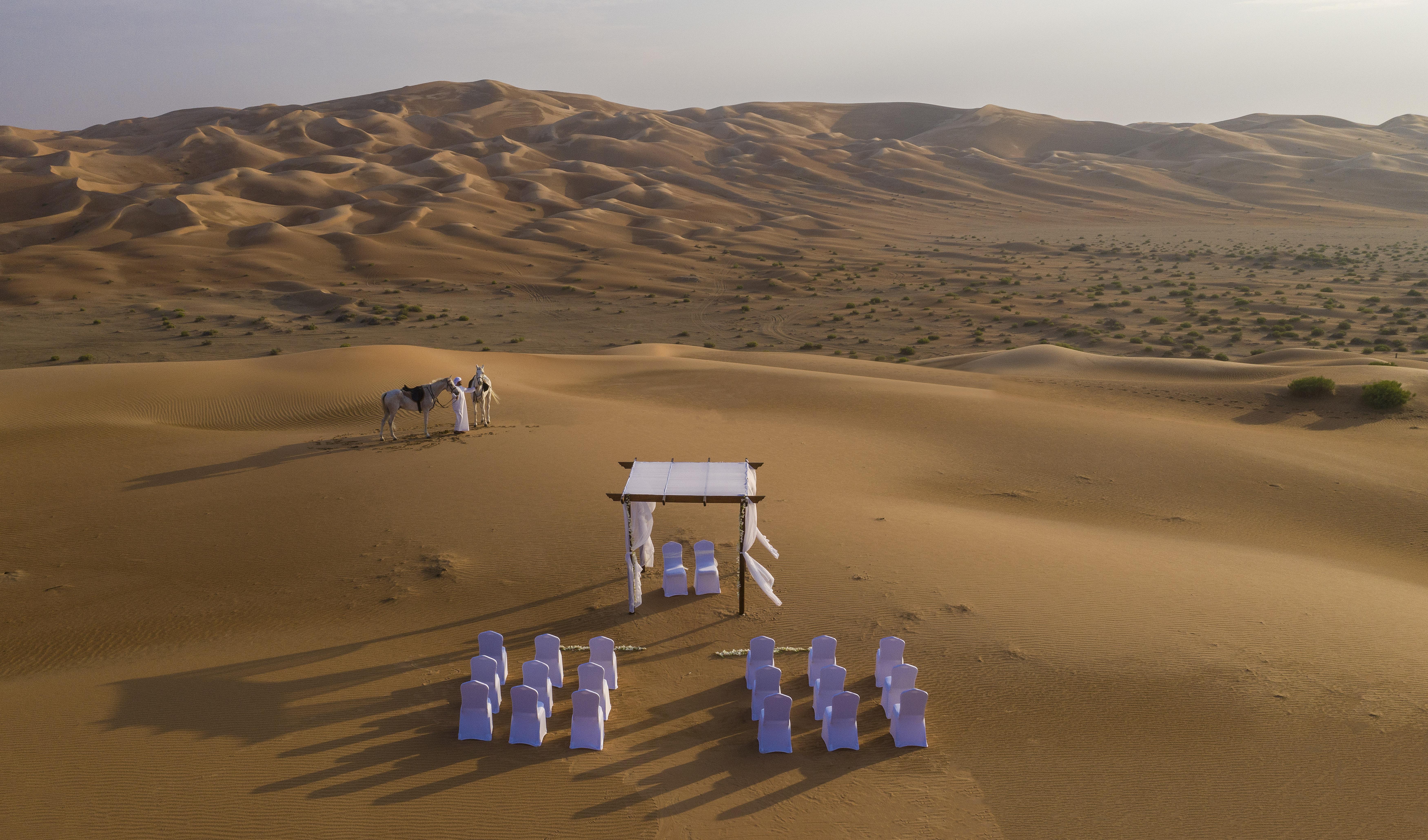 Anantara Qasr Al Sarab Desert Resort Jereirah Exterior photo